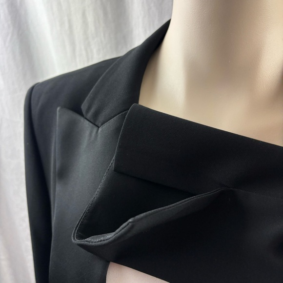 Marc Cain Elegant Black Blazer with Tie Detail US 8 - Picture 7 of 10